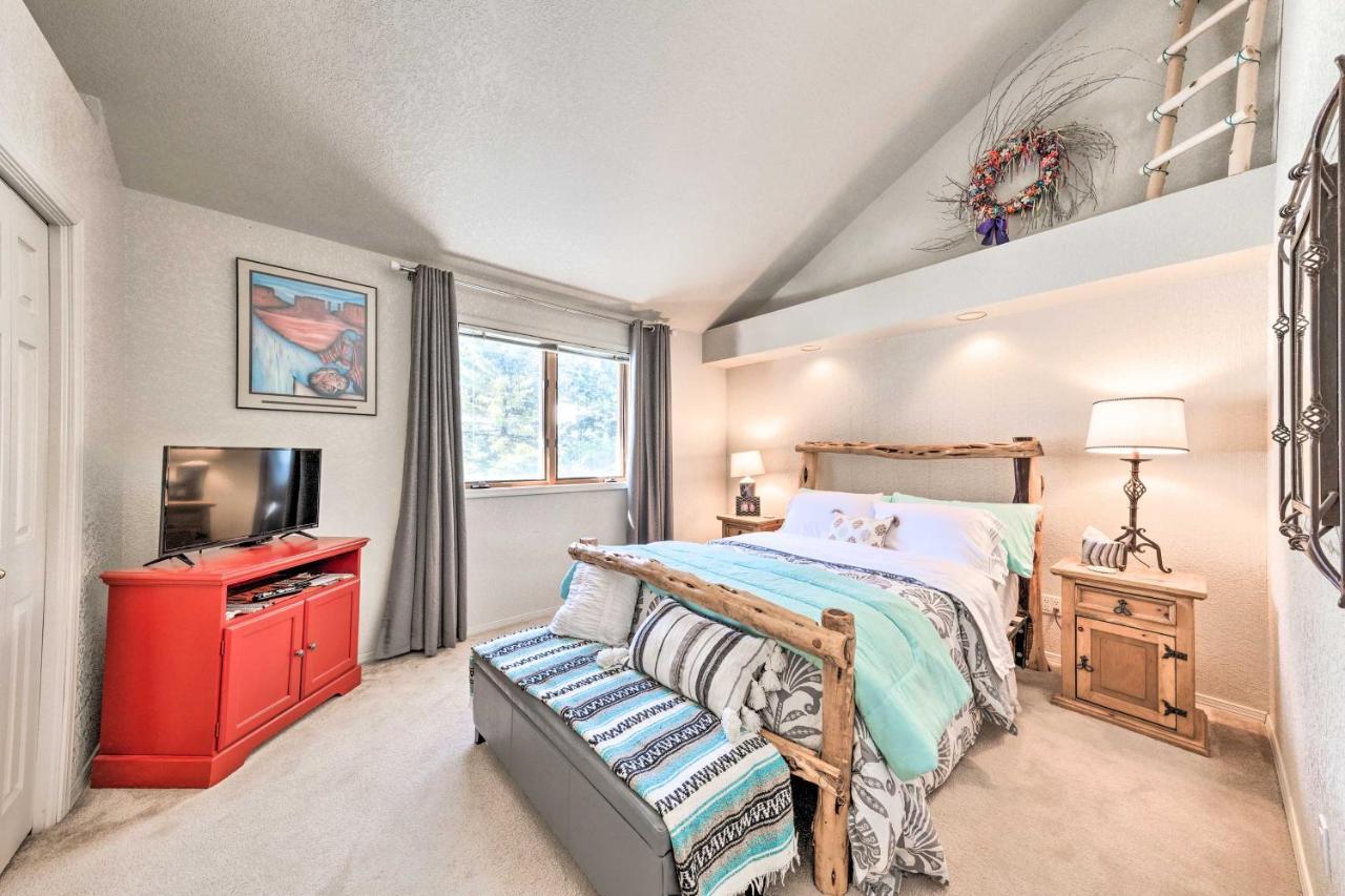 Bright Cloudcroft Condo With Game Room And Deck! Luaran gambar